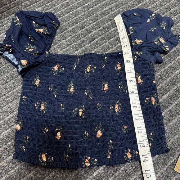 Reformation Floral Crop Top Square Neck Smocked Bodice Size 8 In Navy Blue NWT - Picture 9 of 9